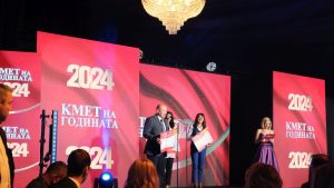 kmet godina 1710241 Кметът на Община Ловеч Страцимир Петков е победителят в категорията „Туризъм и култура“ (средна община) на конкурса „Кмет на годината“ 2024, организиран от Кmeta.bg