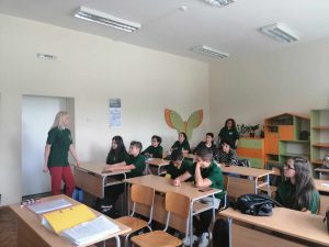 nikiforov 110241 1 Ученици и учители от ОУ „Христо Никифоров“ заминават на обучение в Испания по програма Еразъм+