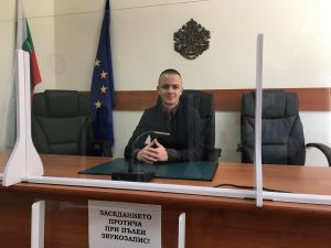 otvoren vrati sad 2510241 7 Над 60 деца от 4 ловешки училища посетиха Окръжен съд – Ловеч в Деня на отворени врати. Поводът беше Европейският ден за гражданско правосъдие