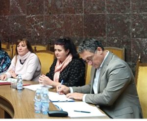 biuro trud 2911241 Най-ниска е безработицата през септември в община Троян - 4.3 %, и община Априлци - 4.8 %. Най-висока е безработицата в общините Ябланица - 21.3 % и Угърчин - 18.1%