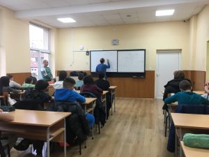 deca sad 1411241 1 Магистрат от Окръжен съд – Ловеч обясни на седмокласници как се решава съдебно дело