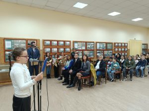 gimnazia 2211241 4 Днес СУ „Св. Климент Охридски“ в Ловеч отбелязва своята 131 годишнина