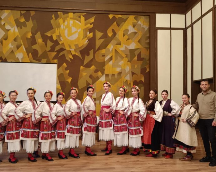 ou semeistvo 2211241 4 За втора поредна година Областна администрация Ловеч организира събитие по случай Деня на християнското семейство