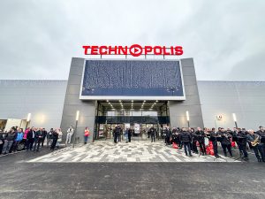 Technopolis opening Lovech 1012241 2 Технополис откри хипермаркет в Ловеч