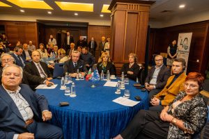 forum bg gr 2301251 3 Кметът на Община Тетевен – д-р Мадлена Бояджиева взе участие в събитие на тема „Икономически и търговски връзки между България и Гърция – перспективи за развитие след присъединяването на България към договора за Шенген“