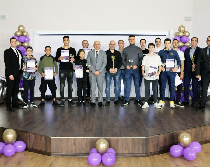 sportist godina lovech 1501251 3 Победител в анкетата и Спортист №1 на Ловеч за 2024 година стана Димитър Борисов Николов - златен медалист от Европейското по граплинг