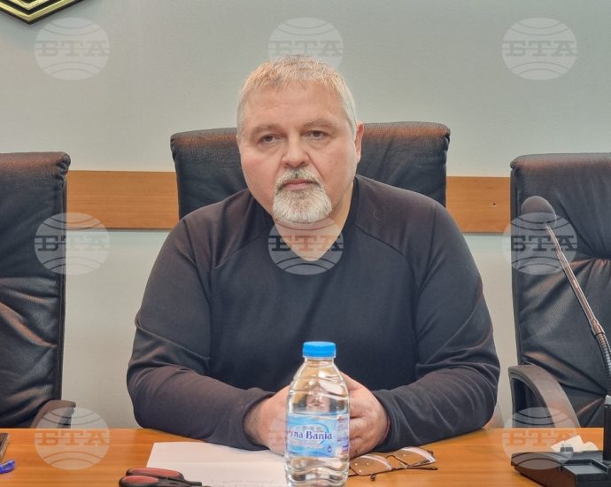 gumnerov obs 1402251 Общинските съветници в Ловеч избраха за свой председател Кирил Гумнеров