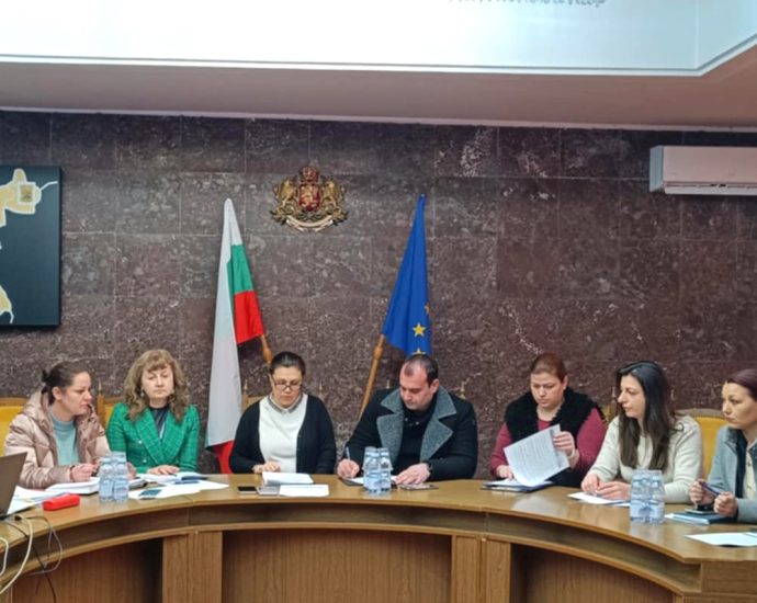 plan priem 1202251 2 Със съгласуваният държавен план-прием за област Ловеч са достигнати целевите стойности заложени от Министерство на образованието и науката