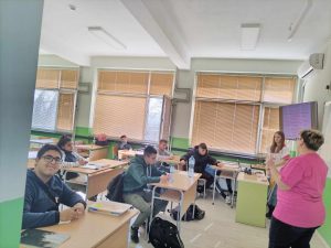 red cross 2602251 3 С изнасяне на открити уроци, презентации и ролеви игри на тема „Заедно срещу тормоза в училище!“ младите червенокръстци от клуб Ловеч, Тетевен, Летница и Луковит казаха днес „МОЖЕМ ДА БЪДЕМ ПО-ДОБРИ!”