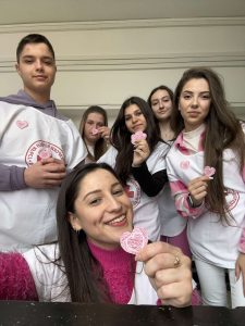 red cross 2602251 5 С изнасяне на открити уроци, презентации и ролеви игри на тема „Заедно срещу тормоза в училище!“ младите червенокръстци от клуб Ловеч, Тетевен, Летница и Луковит казаха днес „МОЖЕМ ДА БЪДЕМ ПО-ДОБРИ!”