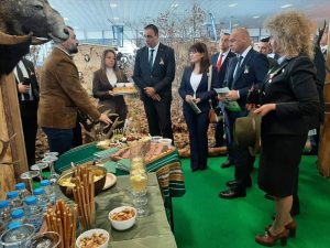 gorski izlojenie 2703251 1 ДЛС “Русалка” и ДЛС “Витиня” представиха СЗДП ДП на 29-то издание на Международното изложение “Природа, лов, риболов“ в Пловдив