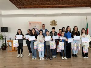 konkurs nagradi 2603251 1 На Благовещение Ловеч стана домакин на две значими благотворителни събития, обединени от идеята за подкрепа и съпричастност