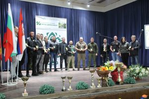 sava mladenov 21 3251 12 НПГГСД „Сава Младенов“ отбеляза 116-та си годишнина и даде началото на международното състезание „Млад дървосекач“