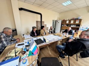 sreshta sela 1103251 3 Работни срещи в селата Радювене и Скобелево проведе кмета Петков