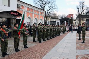 treti mart 403251 1 Ловеч отбеляза 147 години от Освобождението на България от османско иго