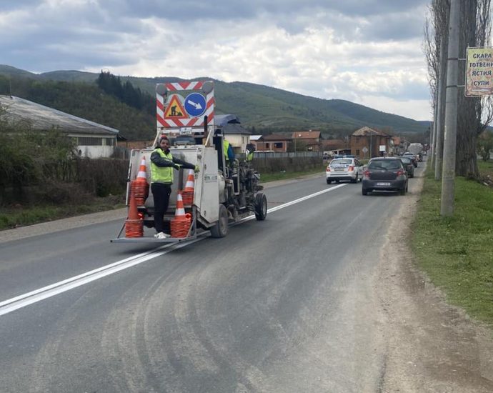 bg izvor 904251 1 Започна обезопасяването на участъка от път I-4 край село Български извор