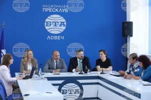bta zaedno znnie 1205251 3 Политиките на сближаване в ЕС бяха във фокуса на дискусия на местната конференция „Европа на Балканите: Заедно чрез знание“ в Ловеч