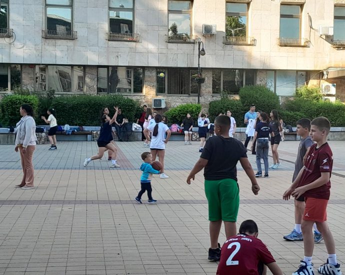 den predizvikatelstvo 2105251 4 Ловеч отбеляза Световния ден на предизвикателството със спорт и ентусиазъм