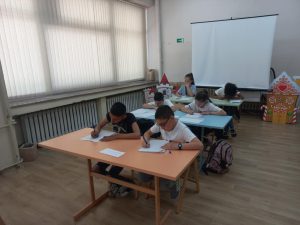 ezikovo sastezanie 1605251 2 „Българският език без чуждици“ – 49 ученици от Ловеч участваха в езиково състезание
