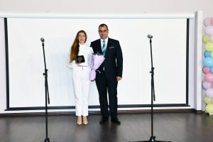 loveshki mech 2405251 3 Петър Стойчев с наградата „Ловешки меч“ за принос към културния живот на Ловеч