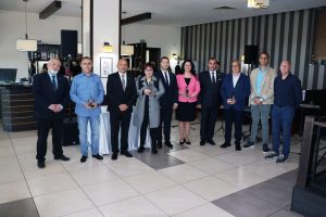 nagradi business lovech 11052251 3 Ловеч отличи своя бизнес елит с годишните награди „Бизнесмен на годината“ и „Инвеститор на годината“