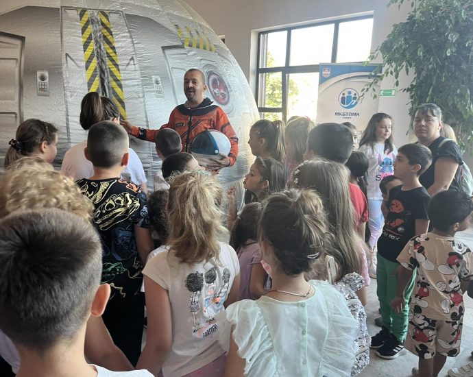 planetarium 2805251 3 Мобилен планетариум ще зарадва децата в Ловеч на 1 юни