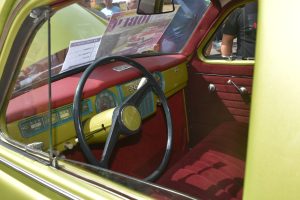 retro parad 605251 5 Ловеч стана домакин на изложение на класически превозни средства