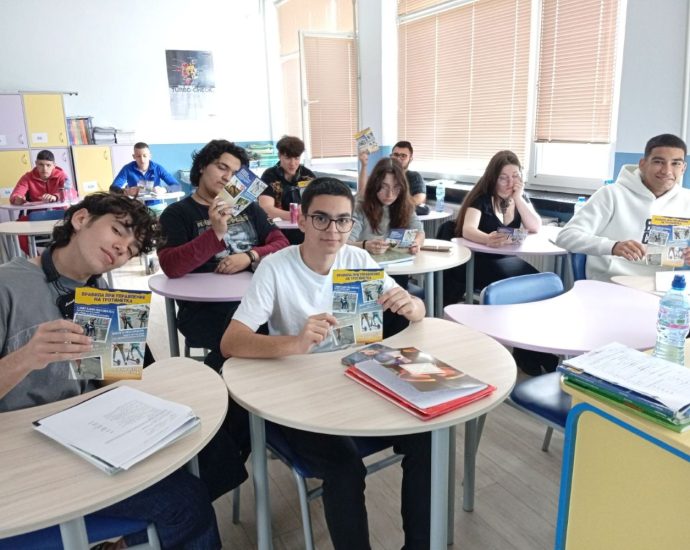 trotinetki obuchenie 2705251 1 Кампания за безопасност при управление на електрически тротинетки в училищата в Ловеч