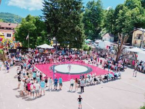 glogovo orazn 3006251 20 Село Глогово отпразнува традиционния си събор с богата програма и почит към героичното минало