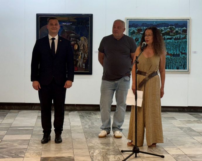 izlojba lovech 2006251 5 Ловеч посреща шедьоври от фонда на Художествена галерия – Русе
