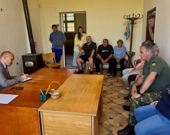 prelom 306251 2 Кметът Страцимир Петков се срещна с жителите на село Прелом, обсъдиха ключови проблеми