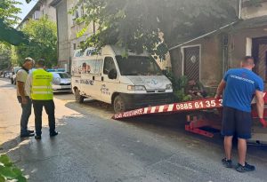 premahvane koli 2006251 Община Ловеч премахва изоставени автомобили от обществените терени в града