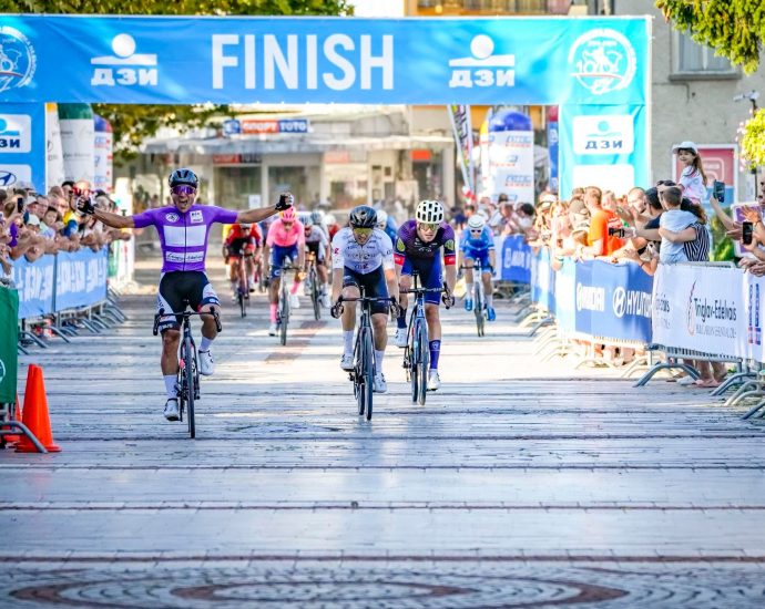 velo troyan 2108251 Троян посреща финала на третия етап от 72-рата Международна колоездачна обиколка на България