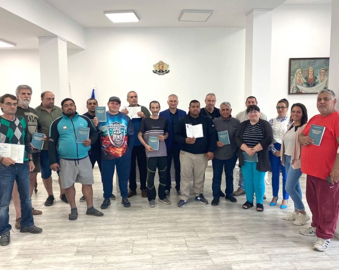 obuchenie knsb lovech 2609251 1 37 души в Ловеч и Луковит получиха свидетелства след успешно професионално обучение