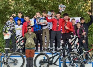 deca na kolela lovech 131025 3 Стотици деца от цялата страна се включиха в състезанието „Деца на колела“ в Ловеч