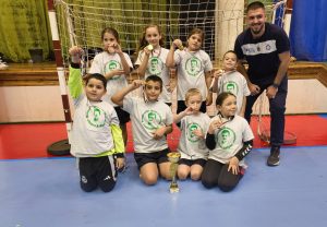handball lovech jeni 271025 1 Успешен старт за хандбалистките на ХК „Ловеч 98“ – победа, загуба в оспорвана битка и силно представяне на децата
