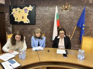 savet satrudnichestvo 291025 2 Директорът на дирекция „Бюро по труда“ – Ловеч, Ирина Митева, бе избрана за заместник-председател на Областния съвет за тристранно сътрудничество