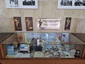 8.12.25 наградите фаворит Фолклорен ансамбъл „Фаворит“ – Угърчин празнува 15 години с юбилеен концерт на 20 декември