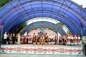 koledna magia lovech 181225 Празнична събота за малки и големи: „Магията на Коледа в Ловеч“ с работилници, музика и Дядо Коледа