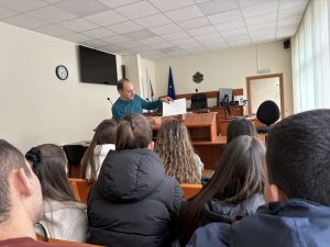 osad lovech obuchenie 280126 1 За единайсета година Окръжен съд – Ловеч стартира образователната програма на ВСС и МОН