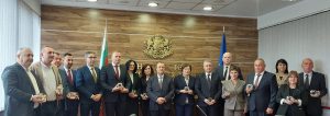 teteven etiket dobro upravlenie 230126 1 Община Тетевен бе отличена за четвърти път с Европейския етикет за иновации и добро управление