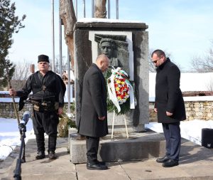 levski kakrina 190226 4 Ловеч и Къкрина почетоха паметта на Васил Левски с туристически поход и гражданско поклонение