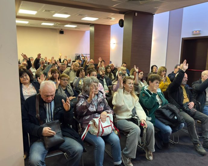 gerb delegati 100326 2 ГЕРБ ЛОВЕЧ ИЗЛЪЧИ 30 ДЕЛЕГАТИ ЗА НАЦИОНАЛНОТО СЪБРАНИЕ НА ПАРТИЯТА