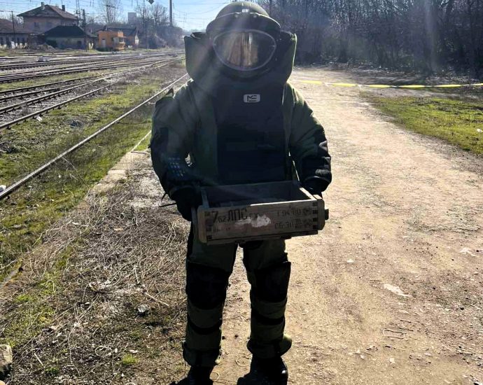 obezvreden snariad pleven 100326 1 Военнослужещи от Сухопътните войски обезвредиха снаряд, открит в Плевен