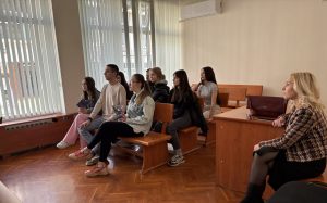 obrazovatelna programa sad lovech 230326 1 Прокурор Николай Буровски запозна десетокласници от ПЕГ „Екзарх Йосиф I“ със спецификата на наказателния процес