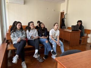 obuchenie sad lovech 270326 2 Магистрат от Ловеч пред седмокласници: Средата е определяща за бъдещето на децата