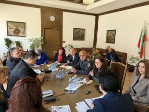 sreshta izbori 160326 1 Институциите в Ловеч координират организационно-техническата подготовка за изборите на 19 април
