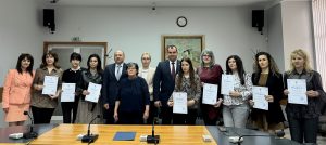 medici nagradi 70426 1 Община Ловеч отличи най-добрите медицински специалисти в училищното и детското здравеопазване