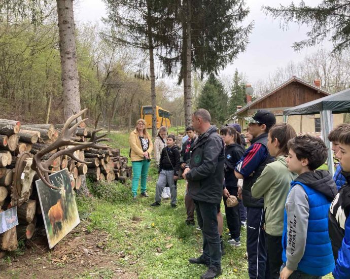 sedmica gorata lesovadi 150426 6 „Лесовъда и приятели“: 105 ученици се потопиха в магията на природата в разсадник „Сливек“