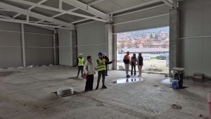 teteven hipermarket 10426 11 Кметът на Тетевен инспектира изграждането на първия по рода си търговски комплекс в града